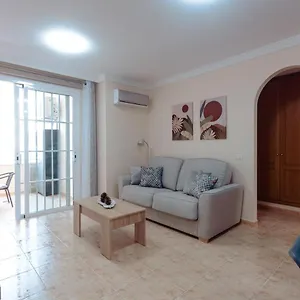  Apartamento Apto Ache, Acogedor De 66 M Con Terraza, Aire Acondicionado Y Parking Privado Gratuito